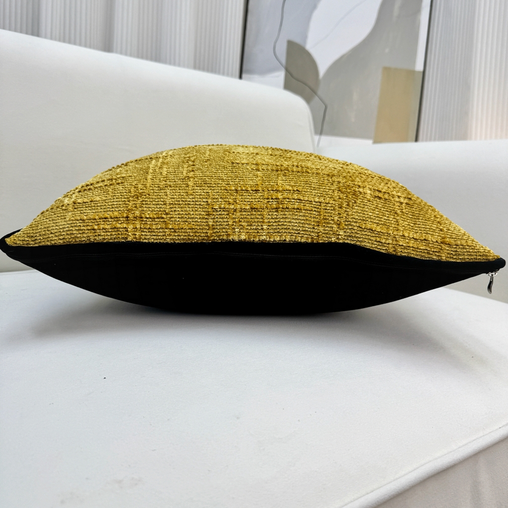 91家纺网 家纺一手货源 找家纺 爱家居 2025新款纯色加厚雪尼尔纹理抱枕轻奢家居靠垫沙发床头靠包枕可拆洗 轻奢雪尼尔—姜黄