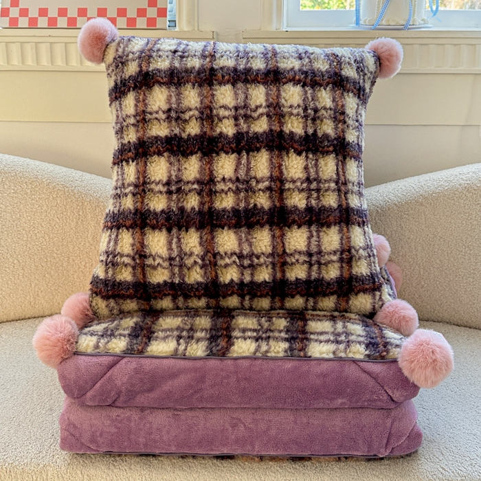 91家纺网 家纺一手货源 找家纺 （总）古本家居 2025新款羊驼绒格子毛球款抱枕被