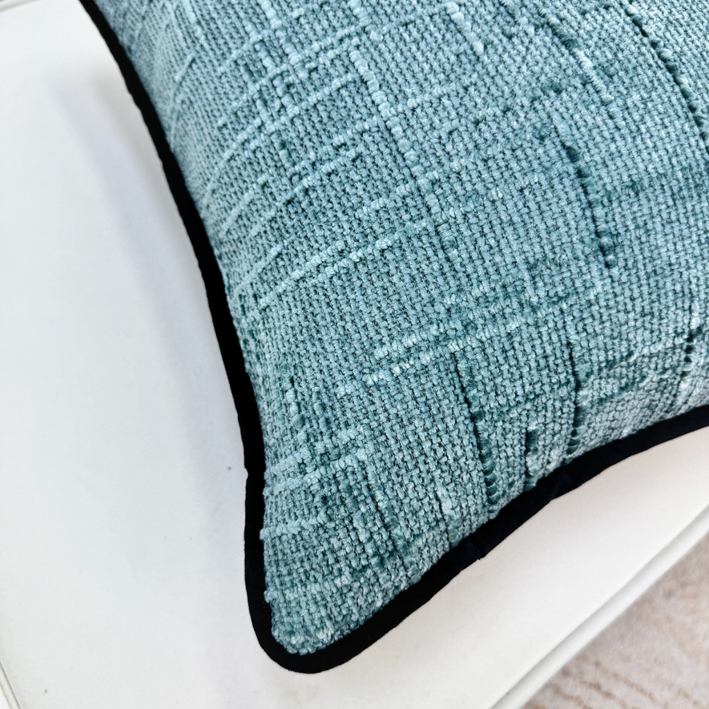 91家纺网 家纺一手货源 找家纺 爱家居 2025新款纯色加厚雪尼尔纹理抱枕轻奢家居靠垫沙发床头靠包枕可拆洗 轻奢雪尼尔—蓝色