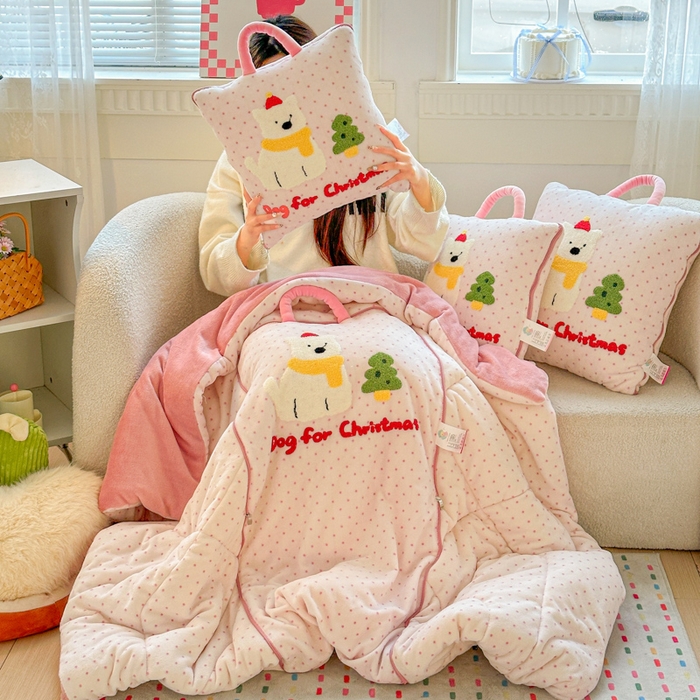 古本家居 2025新款牛奶绒毛巾绣狗狗熊熊款抱枕被 牛奶绒粉波点小白狗