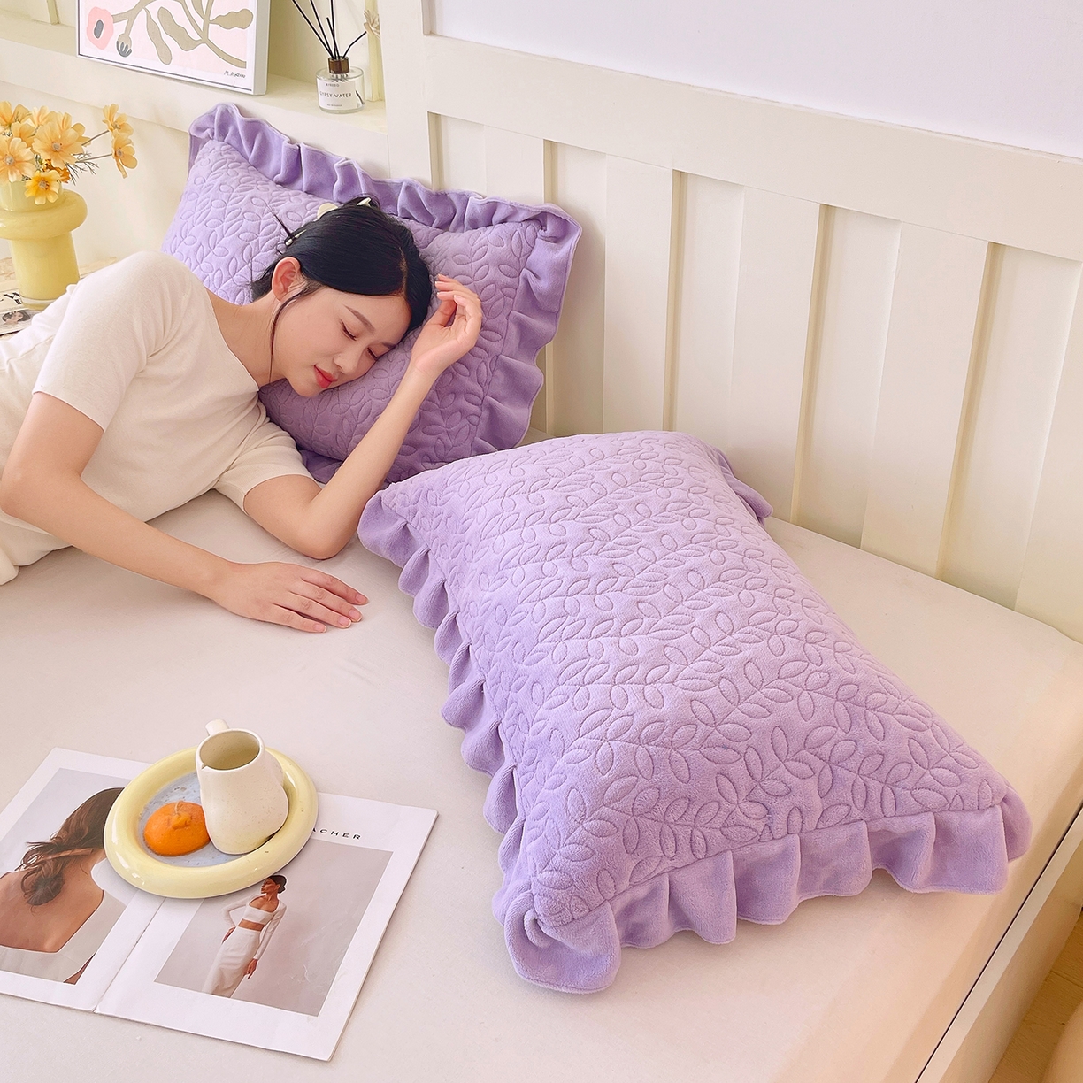 91家纺网 家纺一手货源 找家纺 芯宜佳 2025新款加厚牛奶绒夹棉花边短枕套 幸运草-香芋紫