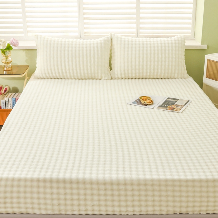 91家纺网 家纺一手货源 找家纺 卡诗兰 2025新款泡泡绒床笠 米白