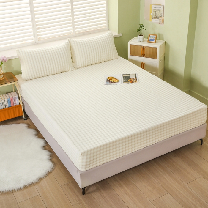 91家纺网 家纺一手货源 找家纺 卡诗兰 2025新款泡泡绒床笠 米白