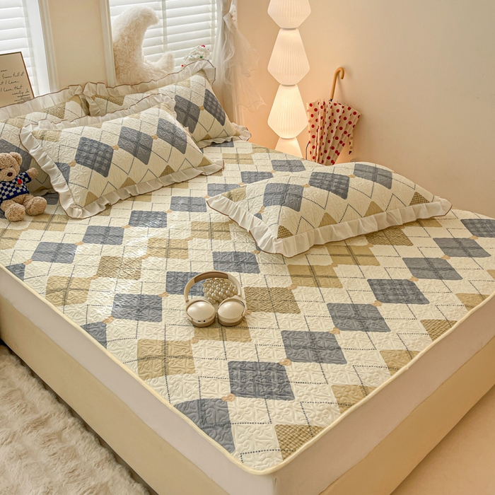 91家纺网 家纺一手货源 找家纺 羽爱家纺 2025新款舒适可定制全棉防滑床盖软席格韵