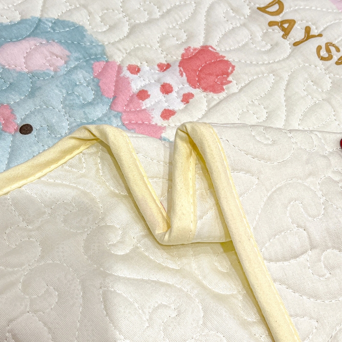 91家纺网 家纺一手货源 找家纺 羽爱家纺 2025新款舒适可定制全棉防滑床盖软席欢乐玩伴