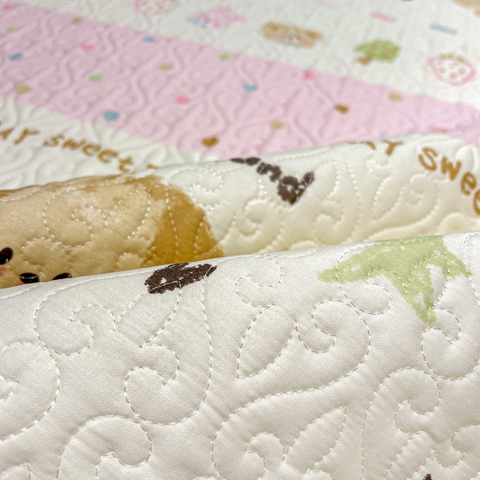 91家纺网 家纺一手货源 找家纺 羽爱家纺 2025新款舒适可定制全棉防滑床盖软席欢乐玩伴