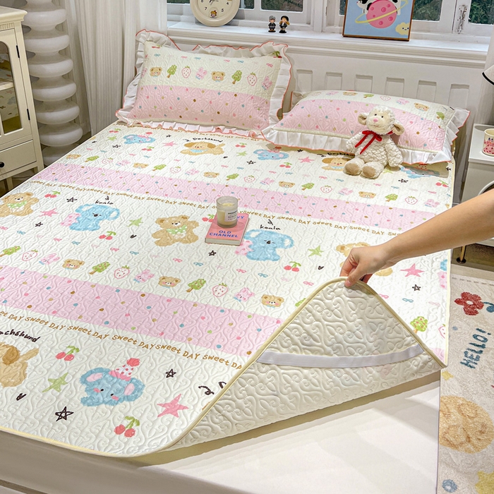 91家纺网 家纺一手货源 找家纺 羽爱家纺 2025新款舒适可定制全棉防滑床盖软席欢乐玩伴