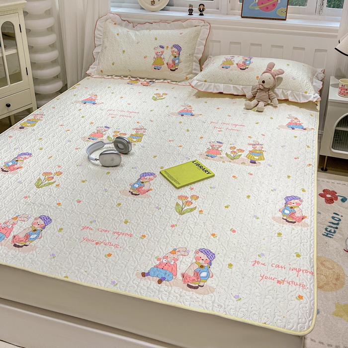 91家纺网 家纺一手货源 找家纺 羽爱家纺 2025新款舒适可定制全棉防滑床盖软席可爱多