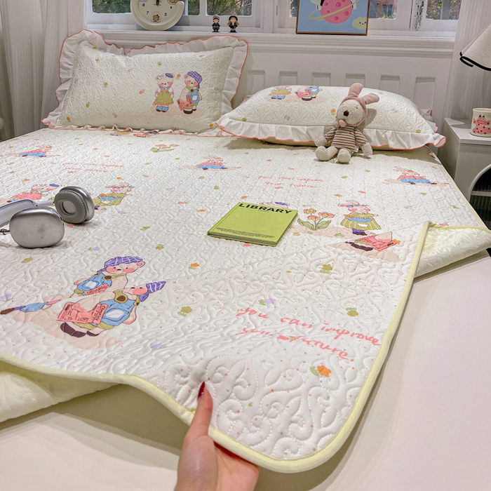 91家纺网 家纺一手货源 找家纺 羽爱家纺 2025新款舒适可定制全棉防滑床盖软席可爱多