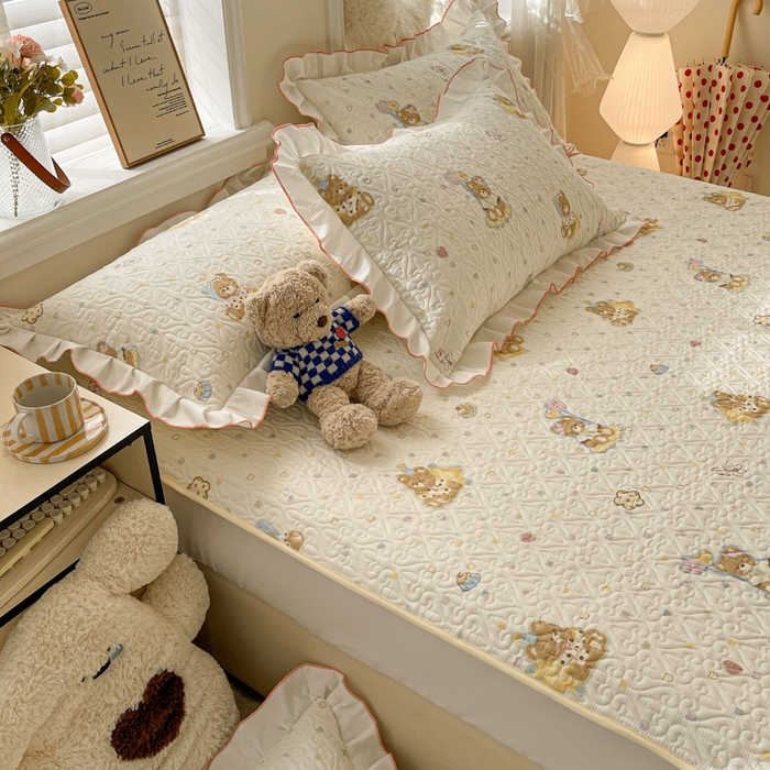 91家纺网 家纺一手货源 找家纺 羽爱家纺 2025新款舒适可定制全棉防滑床盖软席快乐熊