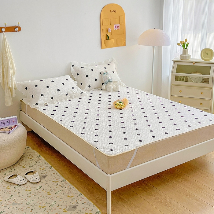 91家纺网 家纺一手货源 找家纺 羽爱家纺 2025新款舒适可定制全棉防滑床盖软席浪漫波点