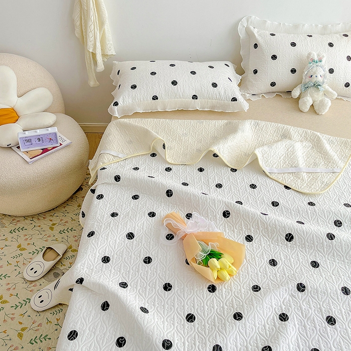 91家纺网 家纺一手货源 找家纺 羽爱家纺 2025新款舒适可定制全棉防滑床盖软席浪漫波点