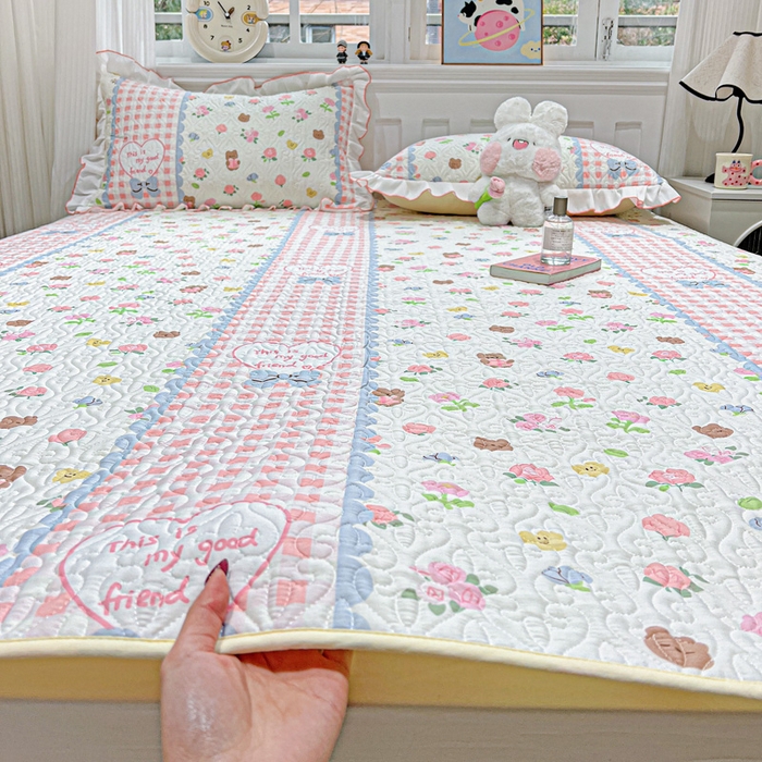 91家纺网 家纺一手货源 找家纺 羽爱家纺 2025新款舒适可定制全棉防滑床盖软席情话微甜