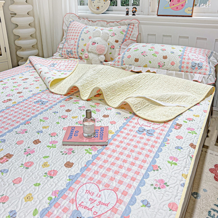 91家纺网 家纺一手货源 找家纺 羽爱家纺 2025新款舒适可定制全棉防滑床盖软席情话微甜