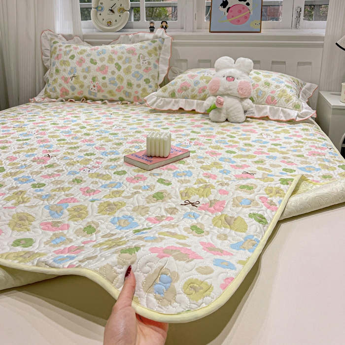 91家纺网 家纺一手货源 找家纺 羽爱家纺 2025新款舒适可定制全棉防滑床盖软席童年乐趣