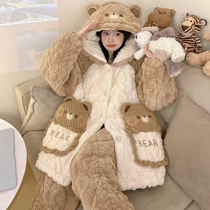 91家纺网 家纺一手货源 找家纺 （总）洛兰沙家居馆 2025秋冬新款睡衣女珊瑚绒三层夹棉卡通可爱加厚加绒保暖家居服套装 