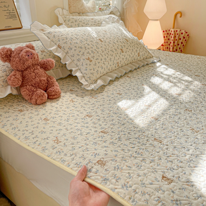 91家纺网 家纺一手货源 找家纺 羽爱家纺 2025新款舒适可定制全棉防滑床盖软席小飞象