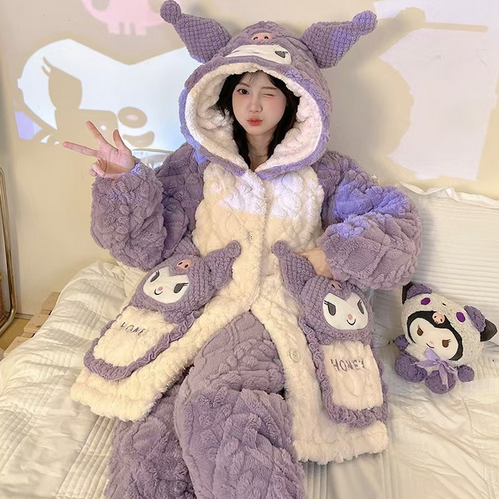 91家纺网 家纺一手货源 找家纺 （总）洛兰沙家居馆 2025秋冬新款睡衣女珊瑚绒三层夹棉卡通可爱加厚加绒保暖家居服套装 