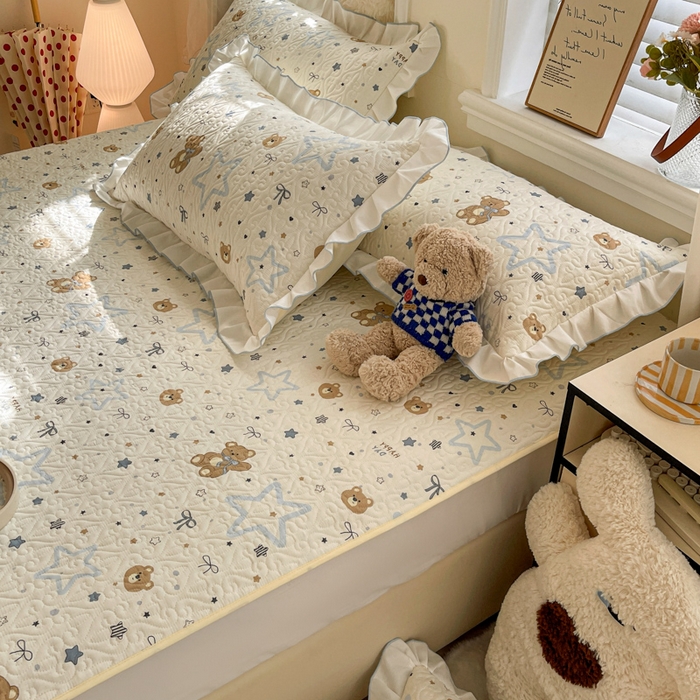 91家纺网 家纺一手货源 找家纺 羽爱家纺 2025新款舒适可定制全棉防滑床盖软席星星熊