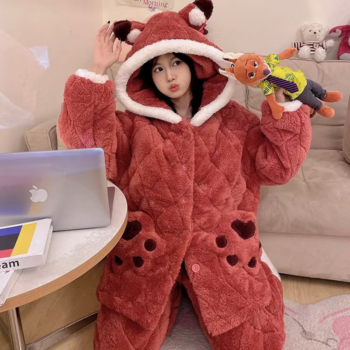 91家纺网 家纺一手货源 找家纺 （总）洛兰沙家居馆 2025秋冬新款睡衣女珊瑚绒三层夹棉卡通可爱加厚加绒保暖家居服套装 