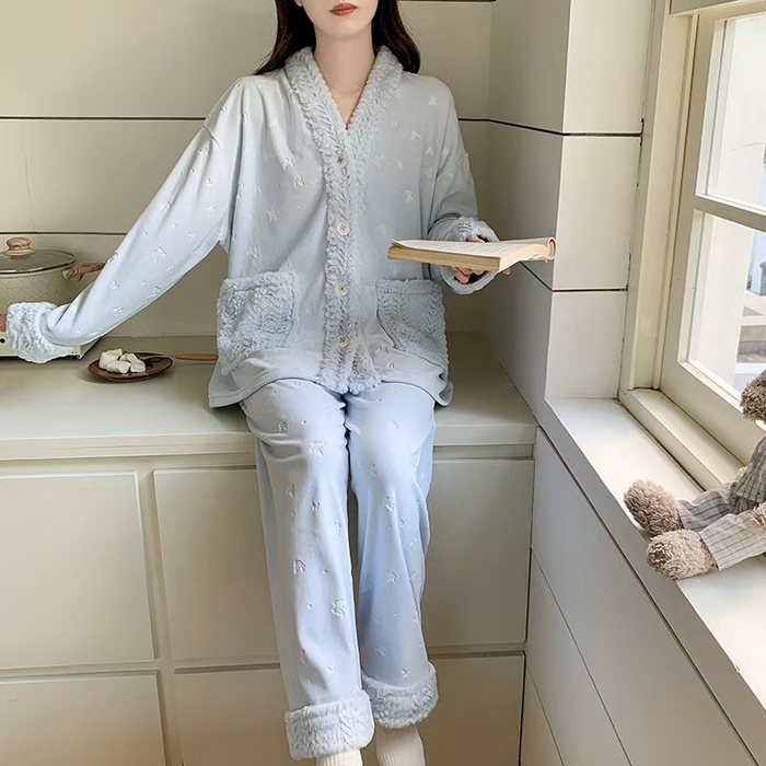 91家纺网 家纺一手货源 找家纺 （总）洛兰沙家居馆 2025新款海岛绒保暖新中式国风女款珊瑚绒冬季家居服