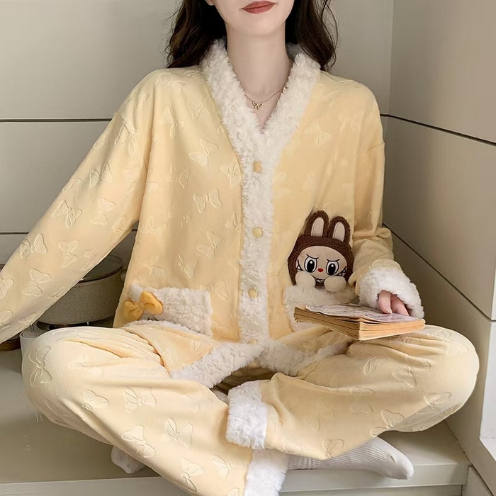 91家纺网 家纺一手货源 找家纺 （总）洛兰沙家居馆 2025新款海岛绒保暖新中式国风女款珊瑚绒冬季家居服