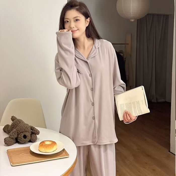 91家纺网 家纺一手货源 找家纺 （总）洛兰沙家居馆 2025新款德绒保暖长袖简约家居服套装