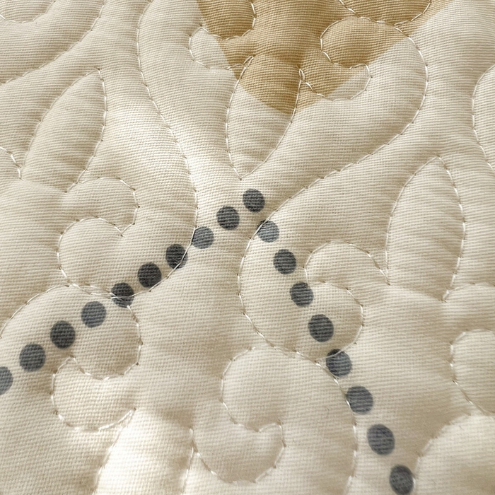 91家纺网 家纺一手货源 找家纺 羽爱家纺 2025新款全棉防滑花边床盖格韵