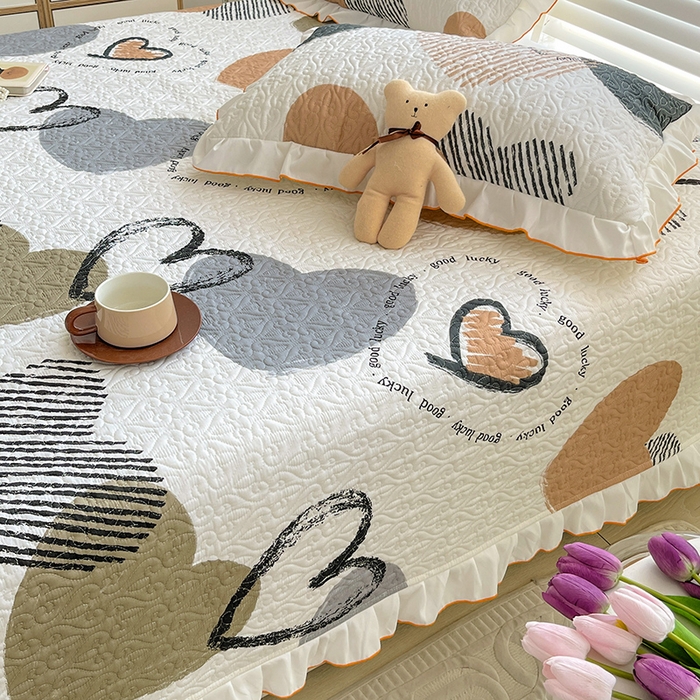 91家纺网 家纺一手货源 找家纺 羽爱家纺 2025新款全棉防滑花边床盖卡布奇诺