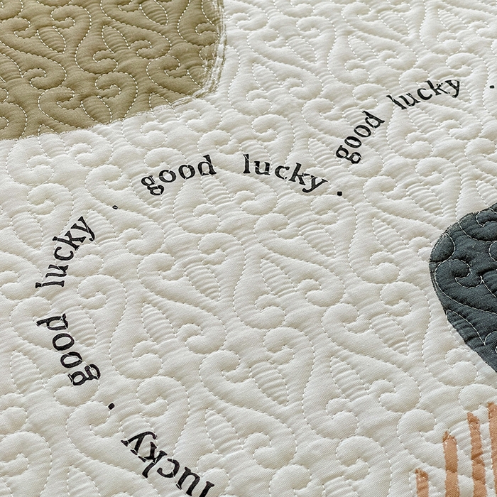 91家纺网 家纺一手货源 找家纺 羽爱家纺 2025新款全棉防滑花边床盖卡布奇诺