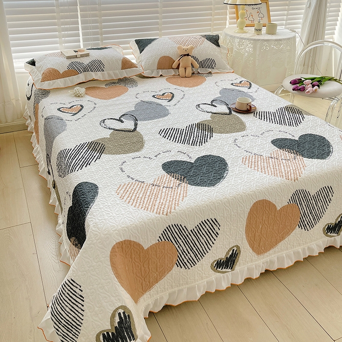 91家纺网 家纺一手货源 找家纺 羽爱家纺 2025新款全棉防滑花边床盖卡布奇诺