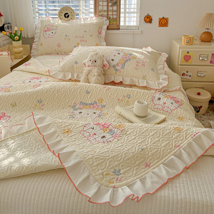 91家纺网 家纺一手货源 找家纺 羽爱家纺 2025新款全棉防滑花边床盖可爱喵