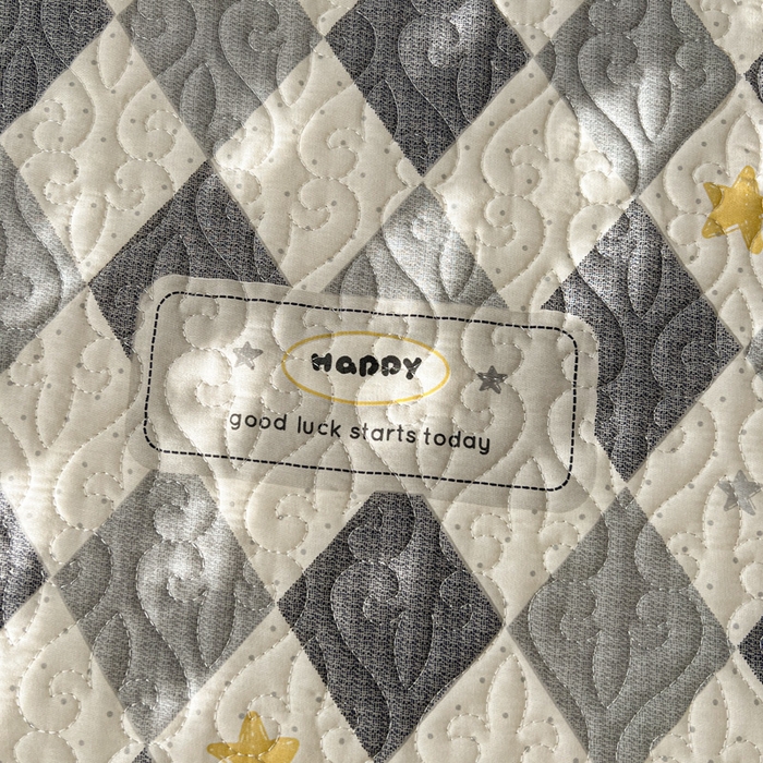 91家纺网 家纺一手货源 找家纺 羽爱家纺 2025新款全棉防滑花边床盖菱形世界