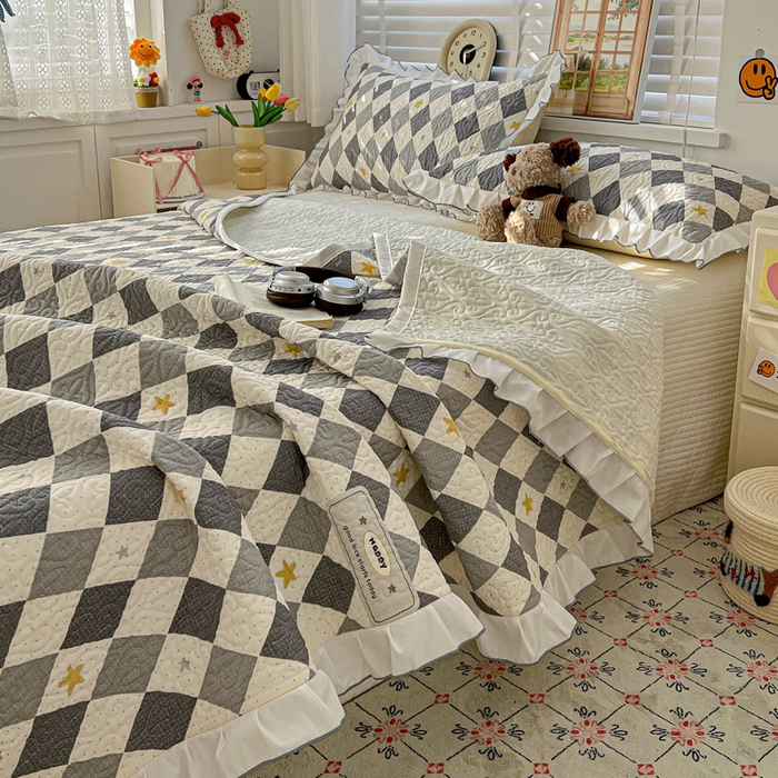 91家纺网 家纺一手货源 找家纺 羽爱家纺 2025新款全棉防滑花边床盖菱形世界