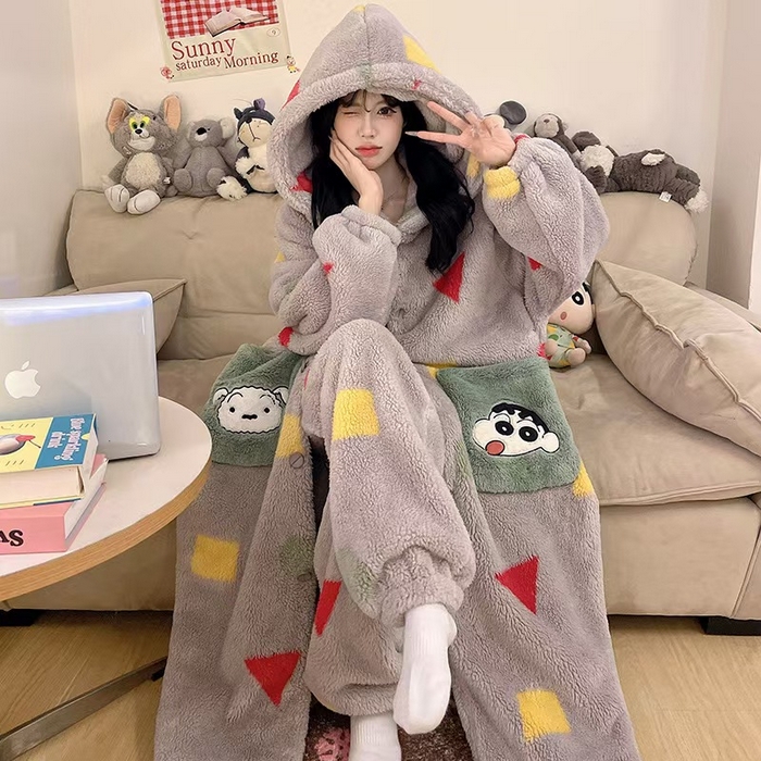 91家纺网 家纺一手货源 找家纺 （总）洛兰沙家居馆 2025新款珊瑚绒睡袍女款秋冬季天卡通可爱连帽睡衣加绒加厚保暖家居服套装