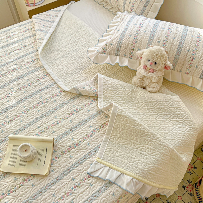 91家纺网 家纺一手货源 找家纺 羽爱家纺 2025新款全棉防滑花边床盖轻悠花梦