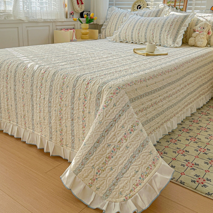 91家纺网 家纺一手货源 找家纺 羽爱家纺 2025新款全棉防滑花边床盖轻悠花梦