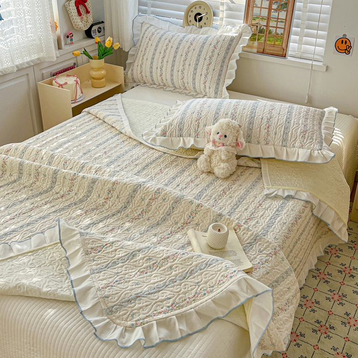 91家纺网 家纺一手货源 找家纺 羽爱家纺 2025新款全棉防滑花边床盖轻悠花梦