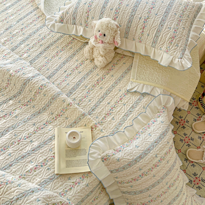 91家纺网 家纺一手货源 找家纺 羽爱家纺 2025新款全棉防滑花边床盖轻悠花梦