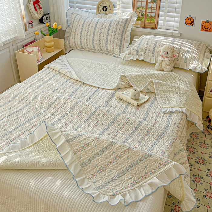 91家纺网 家纺一手货源 找家纺 羽爱家纺 2025新款全棉防滑花边床盖轻悠花梦