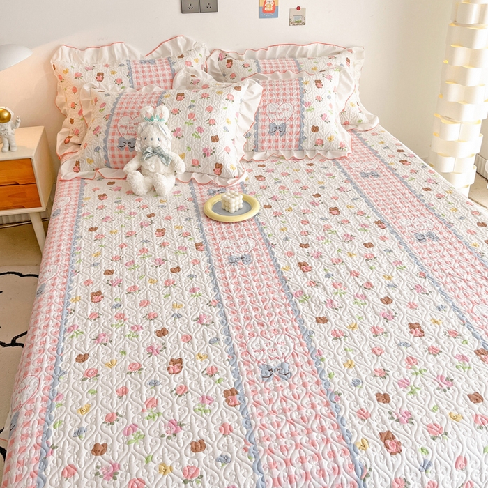 91家纺网 家纺一手货源 找家纺 羽爱家纺 2025新款全棉防滑花边床盖情话微甜