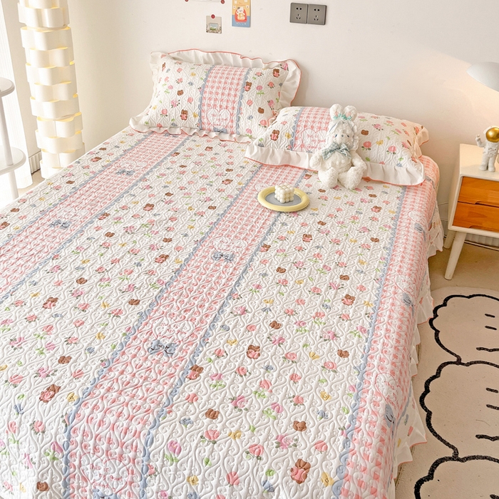 91家纺网 家纺一手货源 找家纺 羽爱家纺 2025新款全棉防滑花边床盖情话微甜