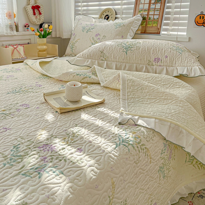 91家纺网 家纺一手货源 找家纺 羽爱家纺 2025新款全棉防滑花边床盖田静