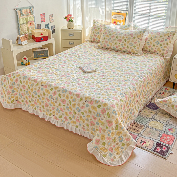 91家纺网 家纺一手货源 找家纺 羽爱家纺 2025新款全棉防滑花边床盖童年乐趣