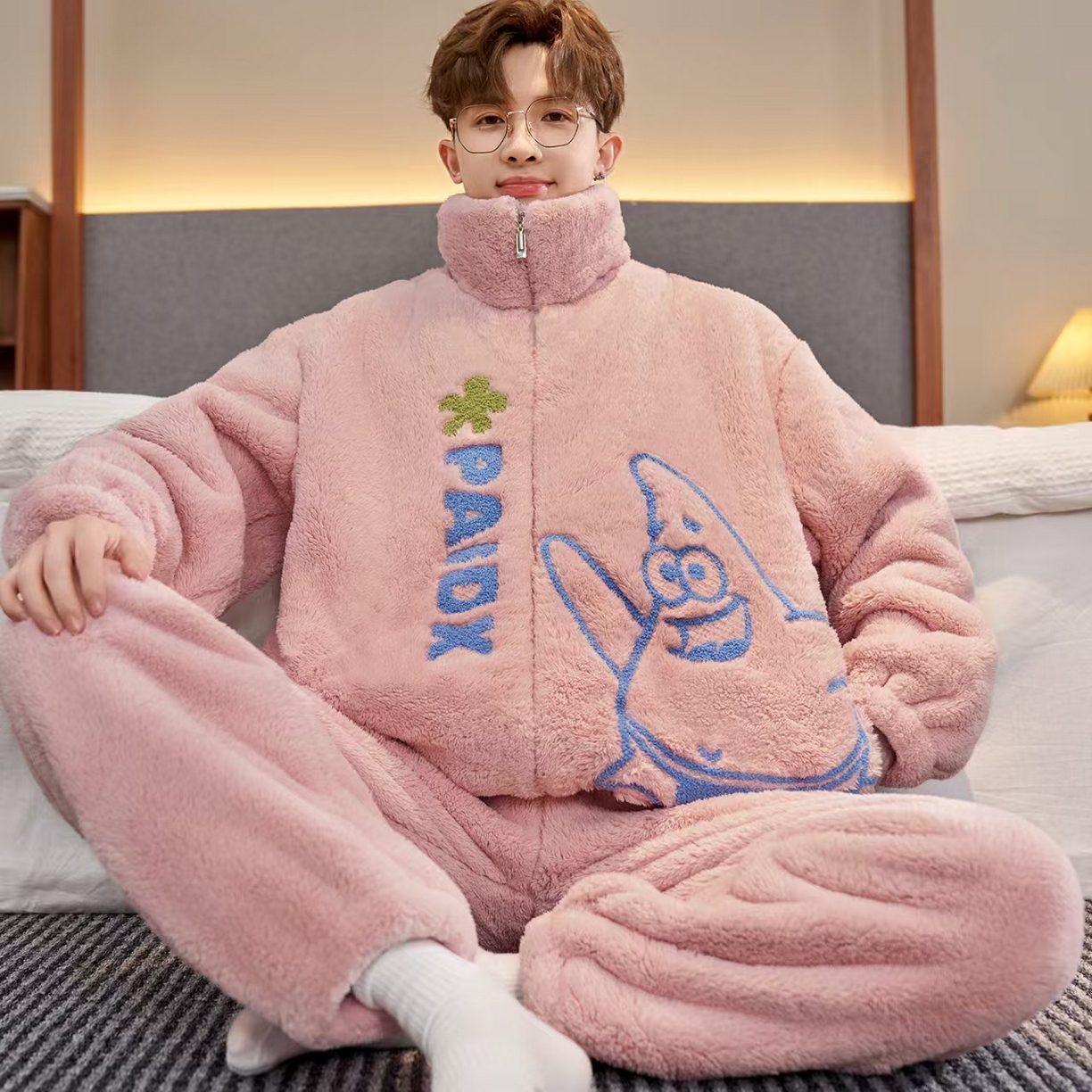 91家纺网 家纺一手货源 找家纺 （总）洛兰沙家居馆 2025新款珊瑚绒睡衣男士秋冬季加绒加厚冬天青少年大码家居服套装