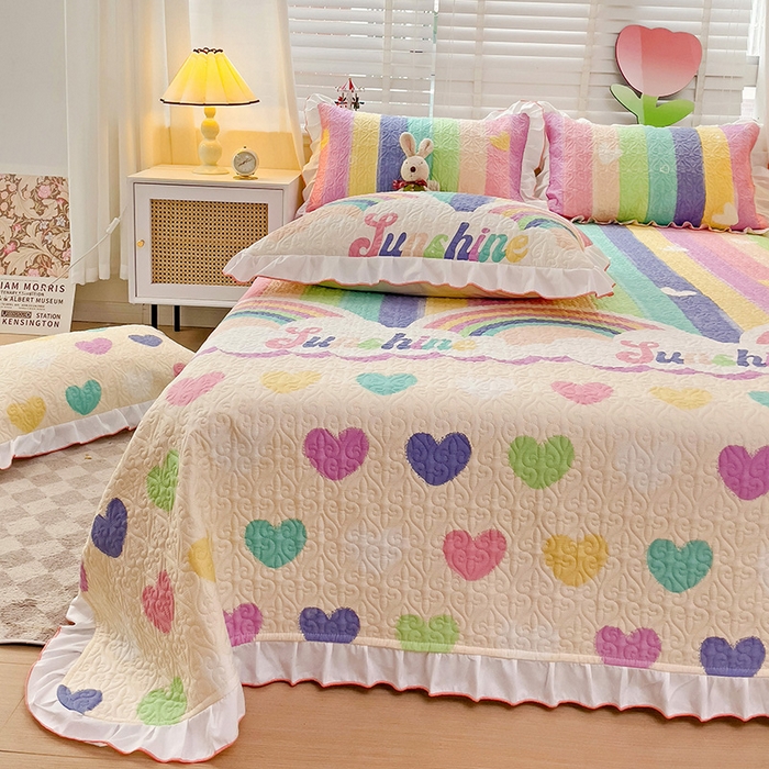 91家纺网 家纺一手货源 找家纺 羽爱家纺 2025新款全棉防滑花边床盖小彩虹