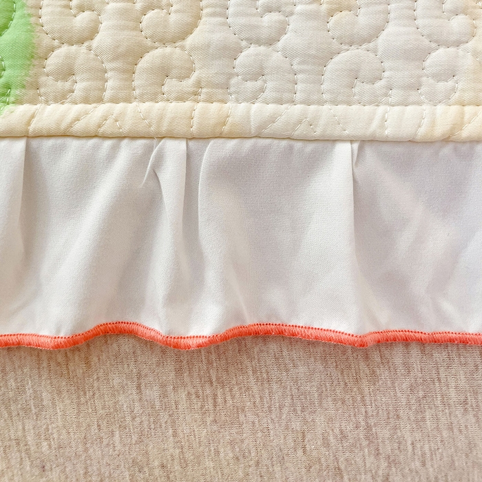 91家纺网 家纺一手货源 找家纺 羽爱家纺 2025新款全棉防滑花边床盖小彩虹