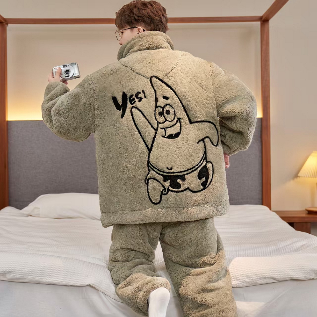 91家纺网 家纺一手货源 找家纺 （总）洛兰沙家居馆 2025新款珊瑚绒睡衣男士秋冬季加绒加厚冬天青少年大码家居服套装