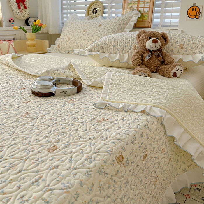 91家纺网 家纺一手货源 找家纺 羽爱家纺 2025新款全棉防滑花边床盖小飞象