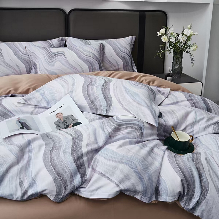 91家纺网 家纺一手货源 找家纺 玖玖爱家纺 2025新款长绒棉全棉数码印花四件套 水波逐流咖